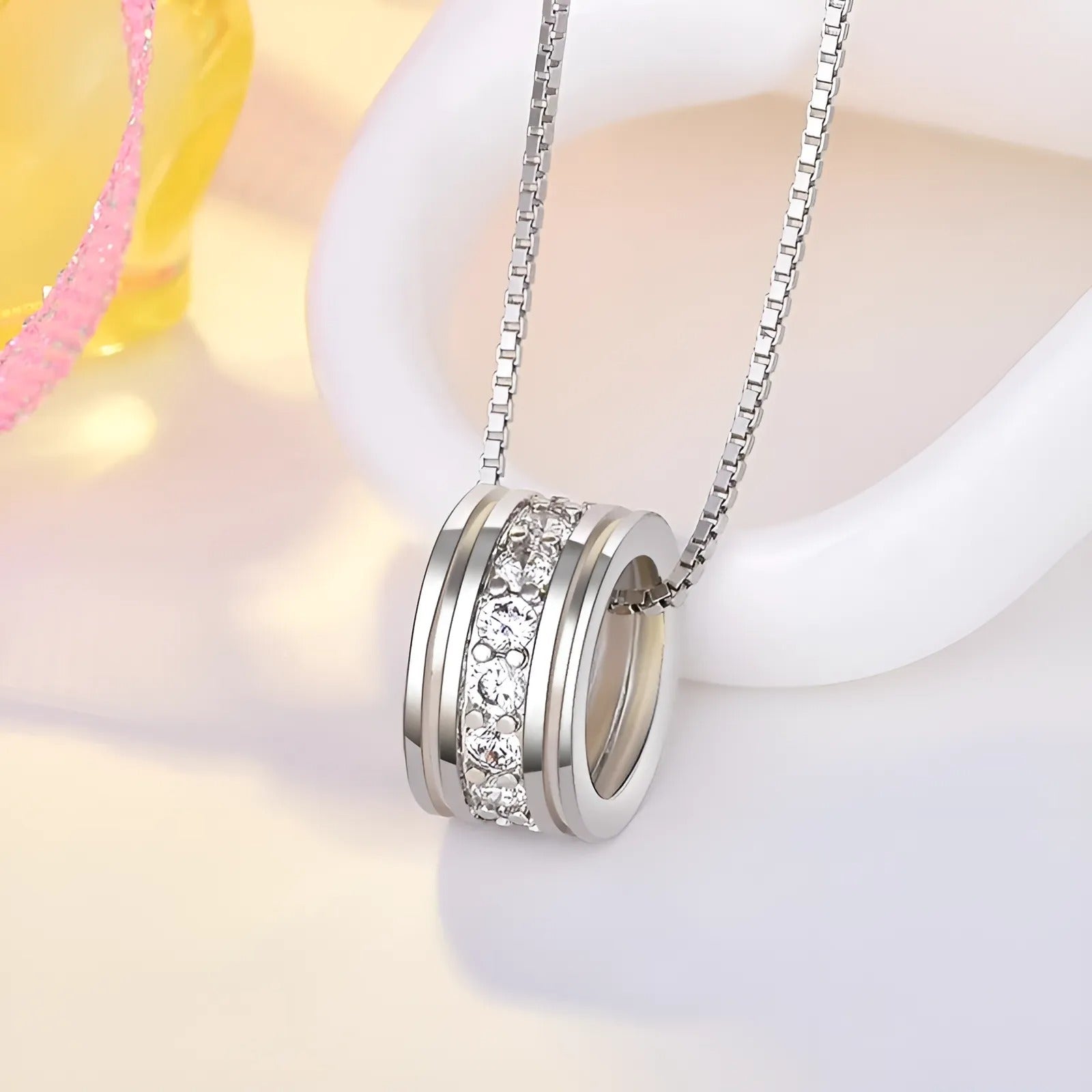 Round Pendant Necklace - Vitalise